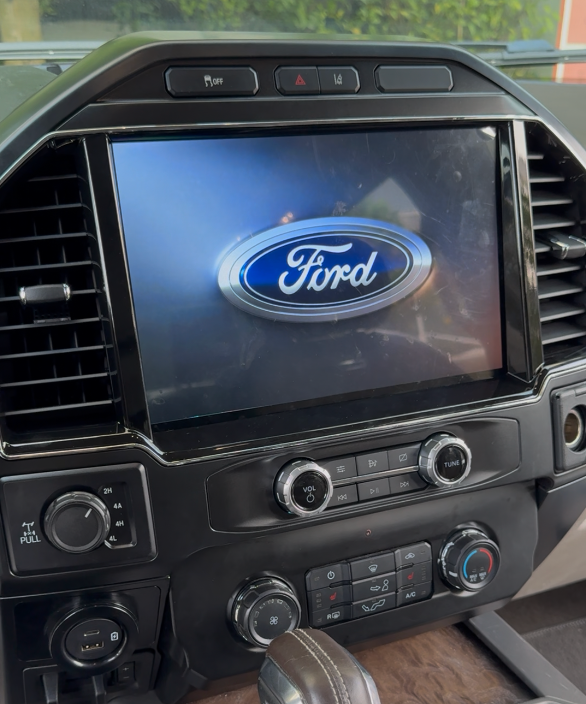 2015-2020 Ford F-150 Sync3 8'' to 12'' Screen Upgrade | Retains Factory System