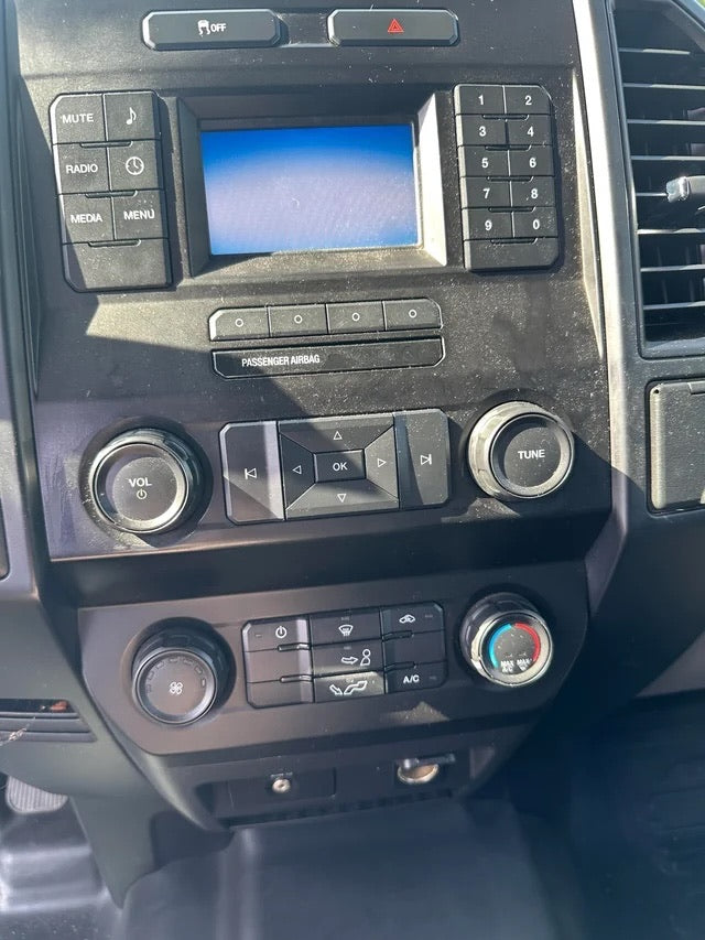 No SYNC base-radio factory screen